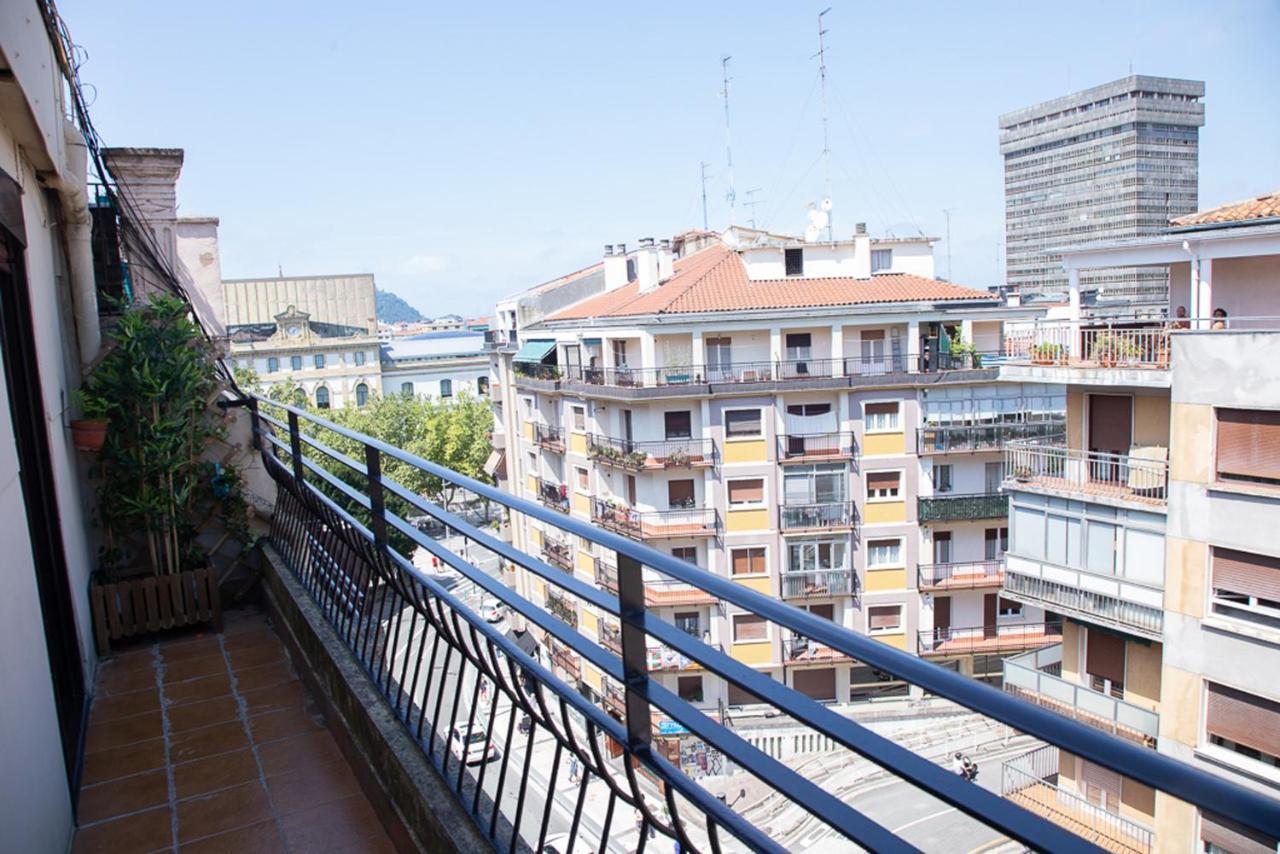 Next City Center San Sebastian Bus & Train Station Free Wifi Exterior photo